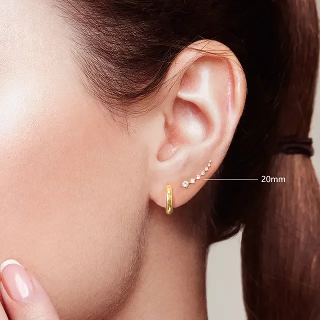 Nova Ear Climbers