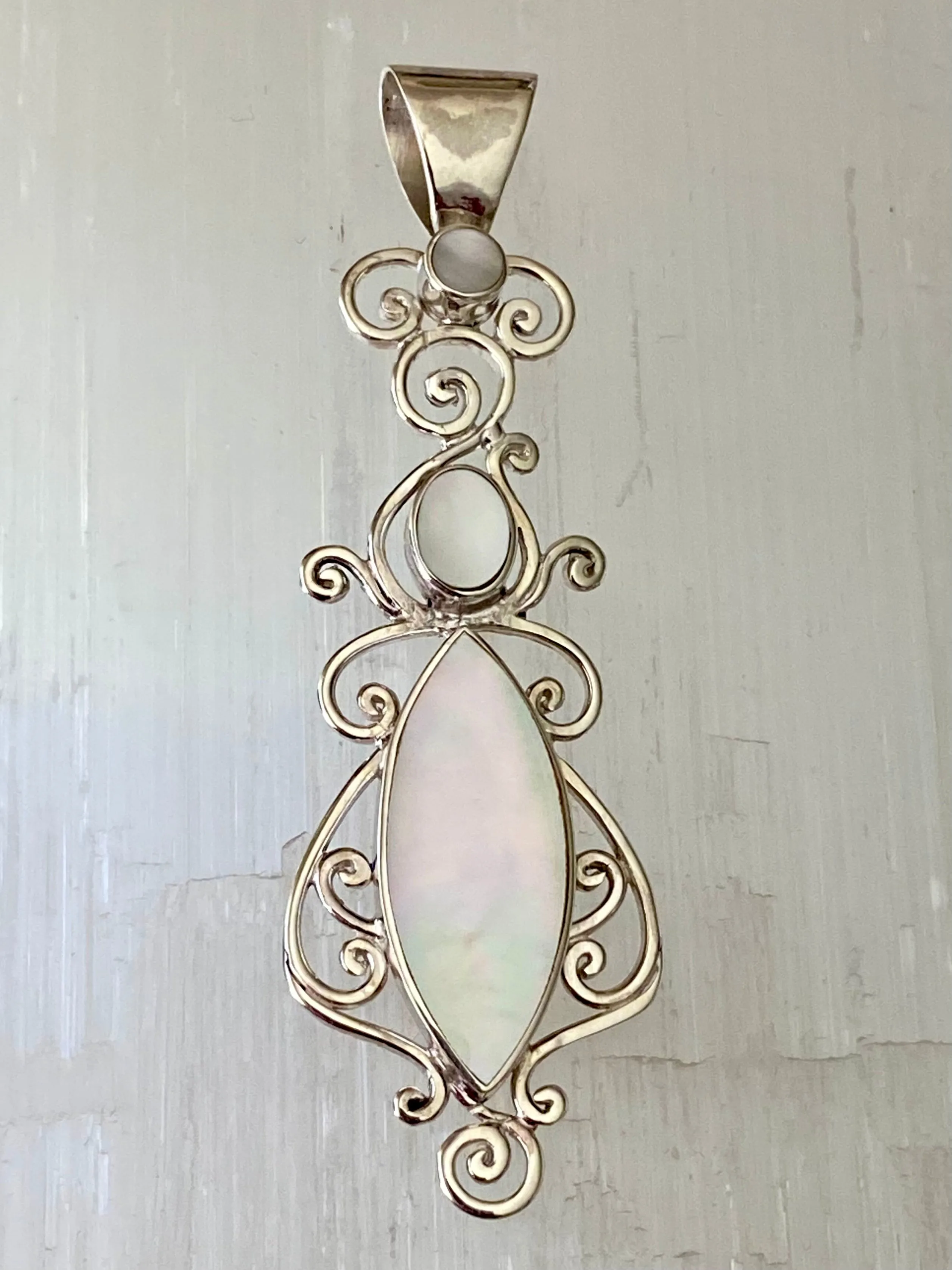 Sterling Silver Elliptical Pendant - Mother Of Pearl